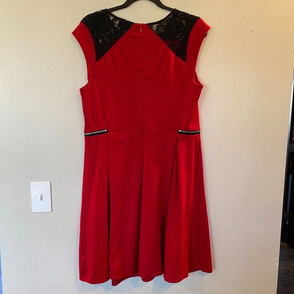 Massimo Fit & Flare Red Dress Black Lace Zipper Accent XXL - Picture 5 of 6
